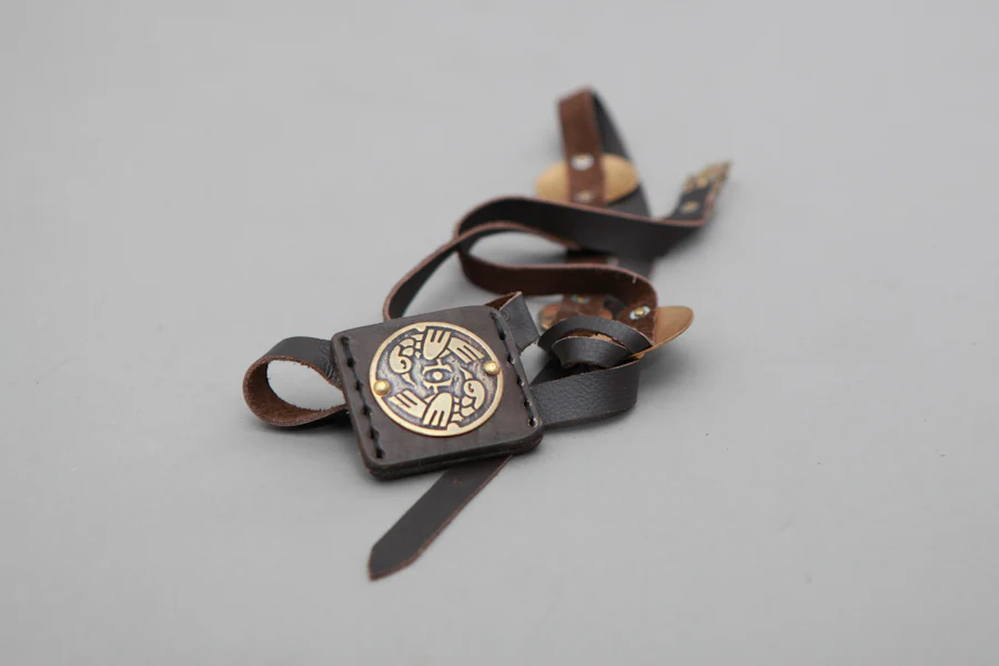 Archeress Leather Belt and Frog - Image 4