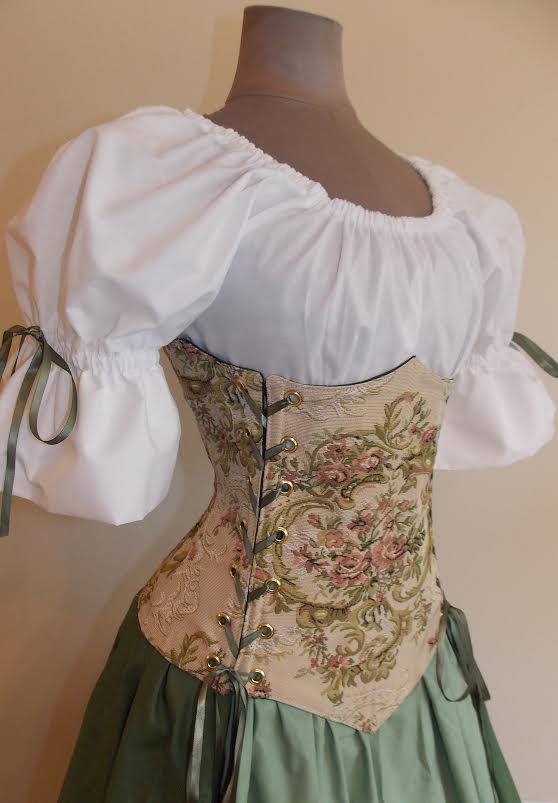 Countess Rose Under-bust Corset Set - Image 6