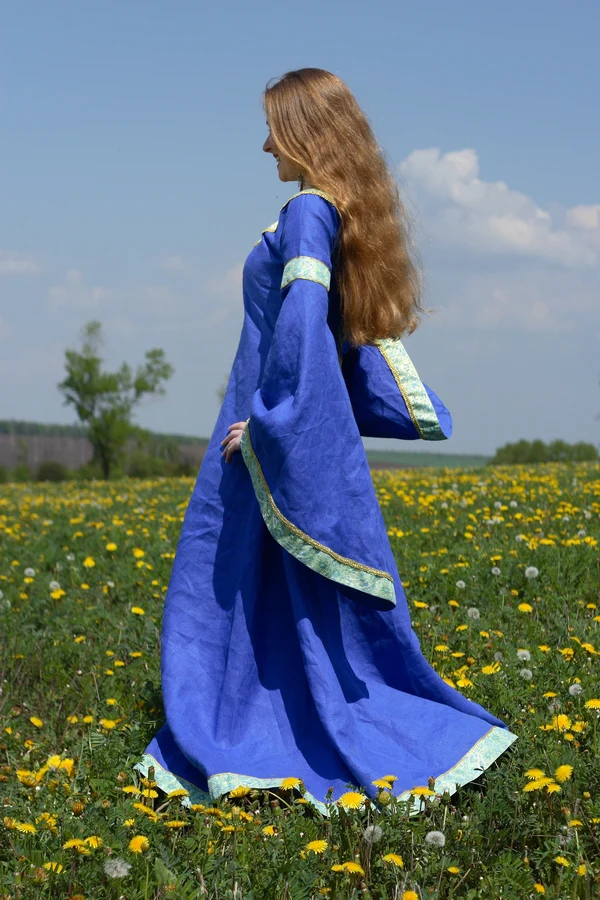 Mistress Of The Hills Dress - Image 3